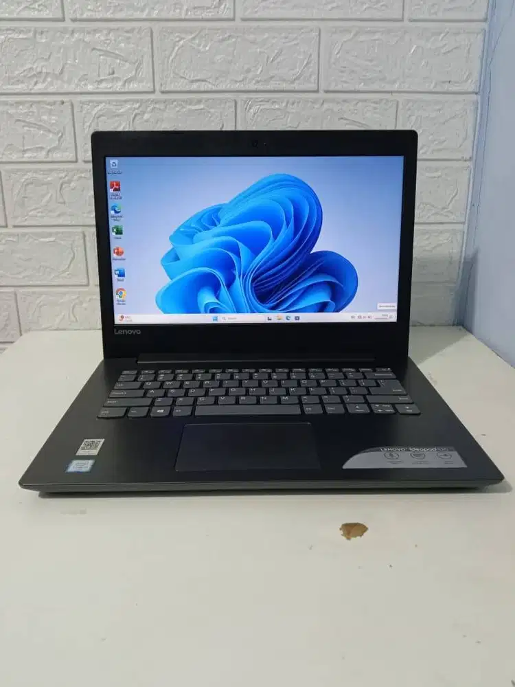Lenovo Ideapad 320 Core i3 Gen 6 RAM 8GB SSD 128GB 14in Slim Mulus