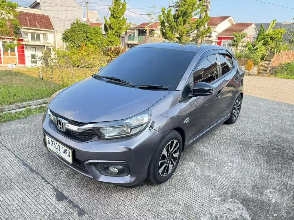 Brio Facelift 1.2 E CVT Matic, FULL UPGRADE RS, Abu-abu, 2019, KM 94rb