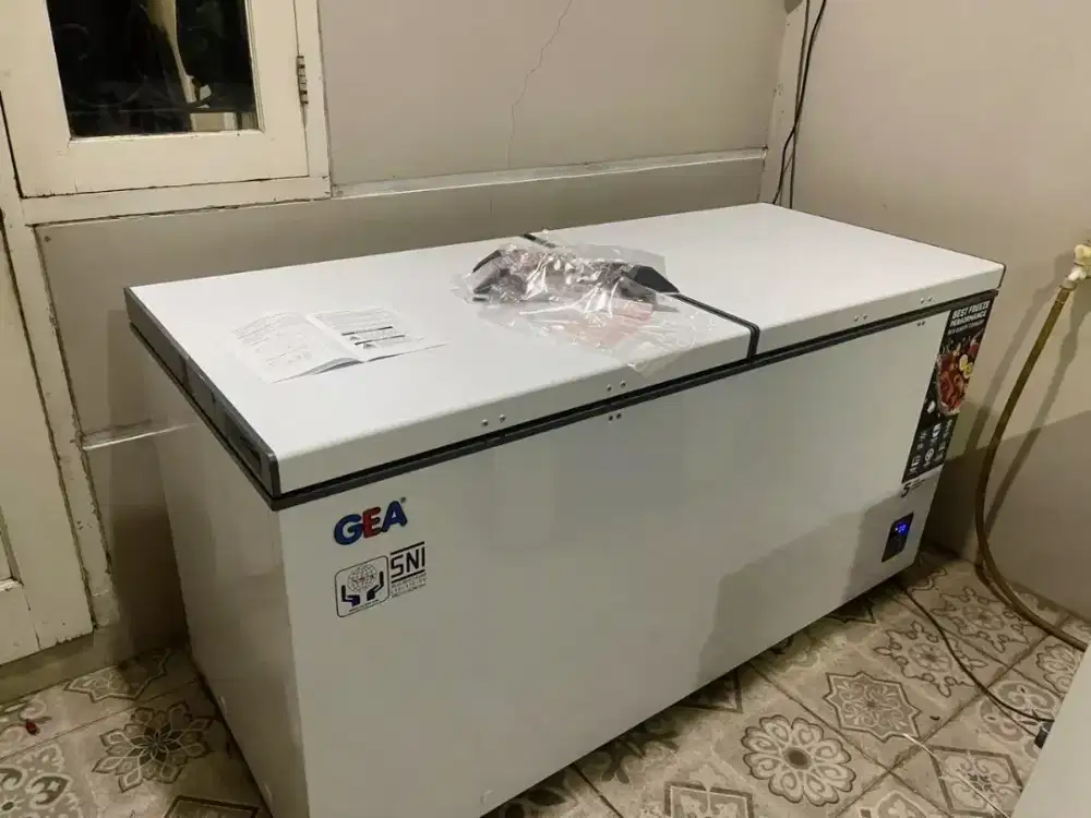 Forsale Freezer GEA AB600R Second Like new