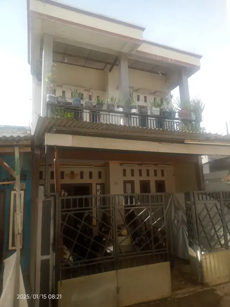 Jual Rumah dua lantai
