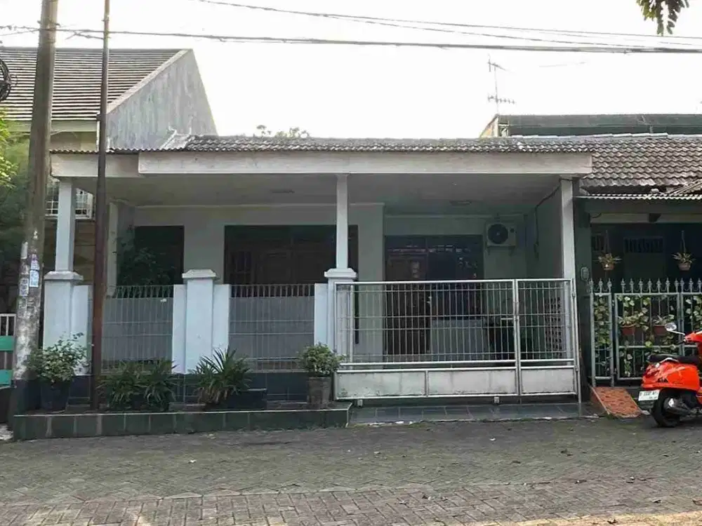 Rumah Dijual Di Griya Loka ( ARB50)
