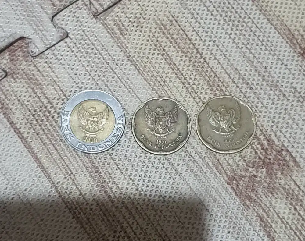 Uang Koin langka 1000 Sawit + 2 (500 melati)