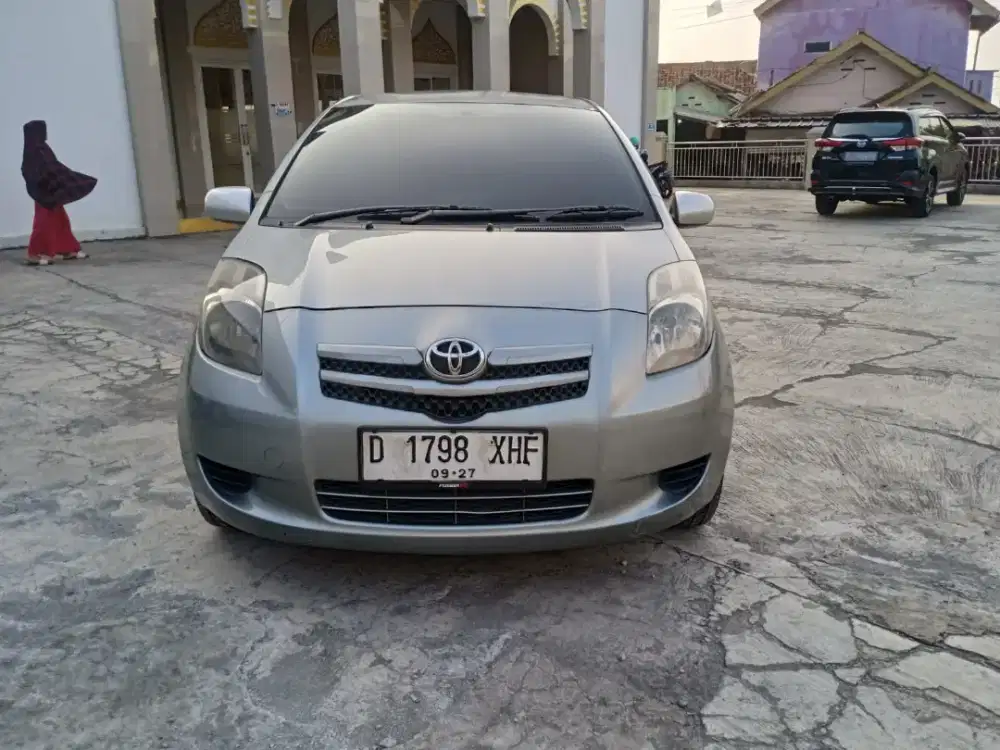 Yaris type E 2008 manual