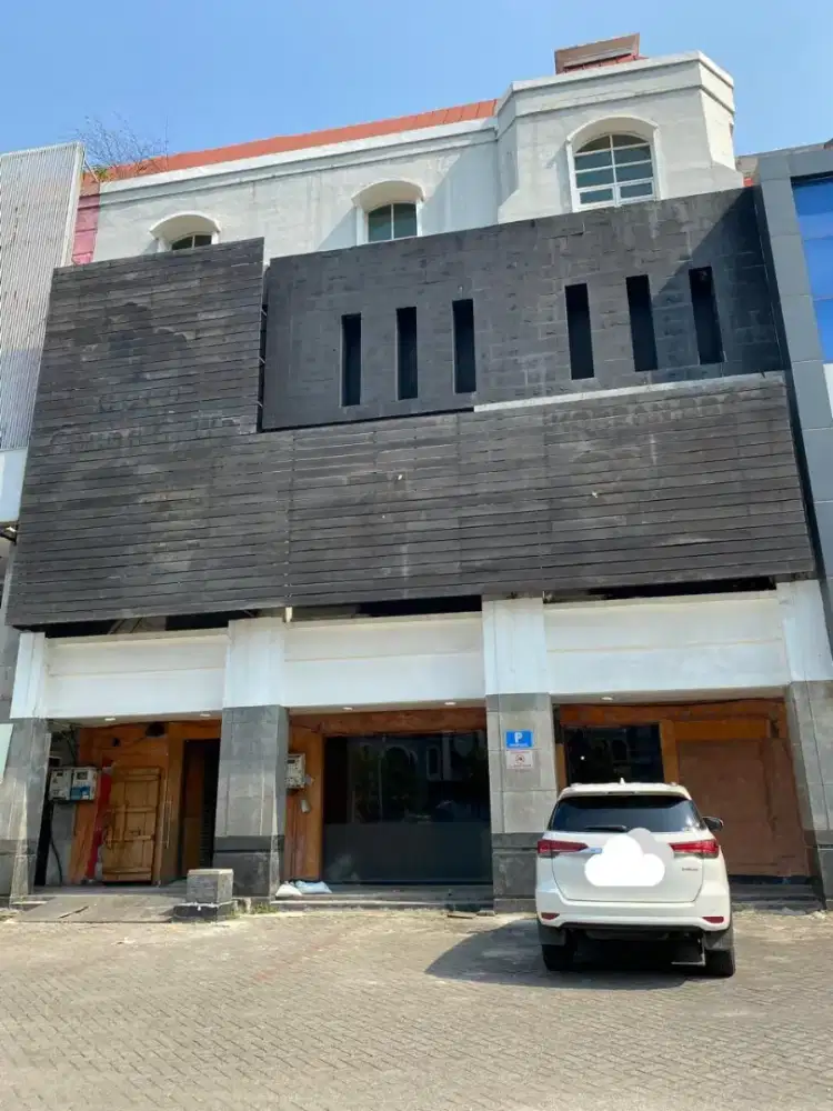 Disewakan Ruko Gandeng 3 di Kelapa Gading Jakarta Utara