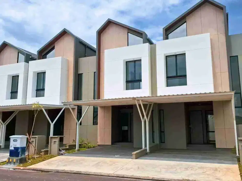 dijual rumah baru 2 lantai DP 0 kawasan mewah suvarna sutera Tangerang