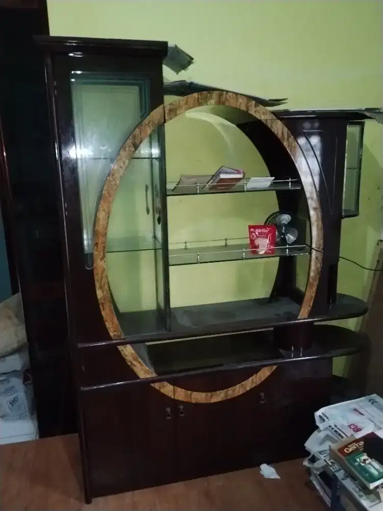 Dijual Lemari Hias