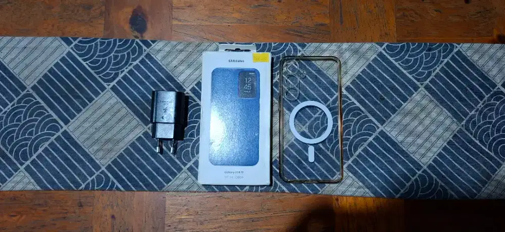 Samsung Galaxy S24 FE 8/256 | 6,999K | Gading Serpong / Meruya