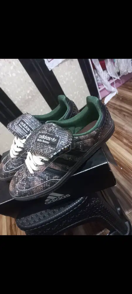 Adidas wales bonner size 42