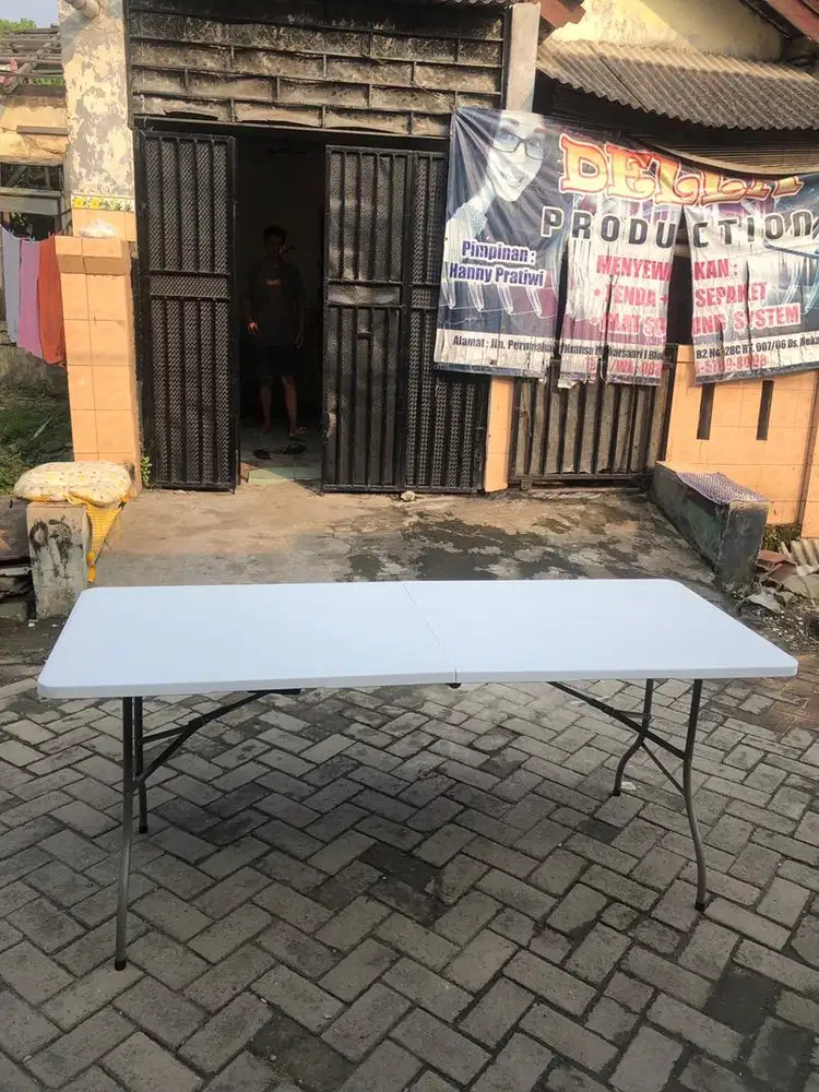 Meja lipat 180cm HDPE putih