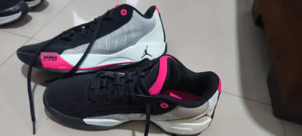 Sepatu Basket Nike Air Zoom Luka Series no.45 US 10