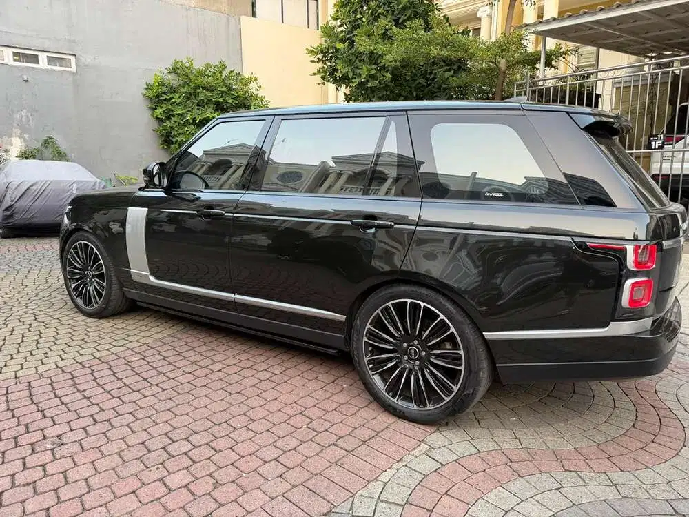 Land Rover Range rover 2017 Bensin (Mesin BARU GANTI)
