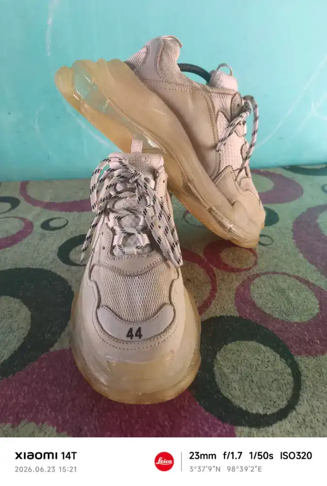 Balenciaga Triple S Clear Sole (Tapak Tabung)