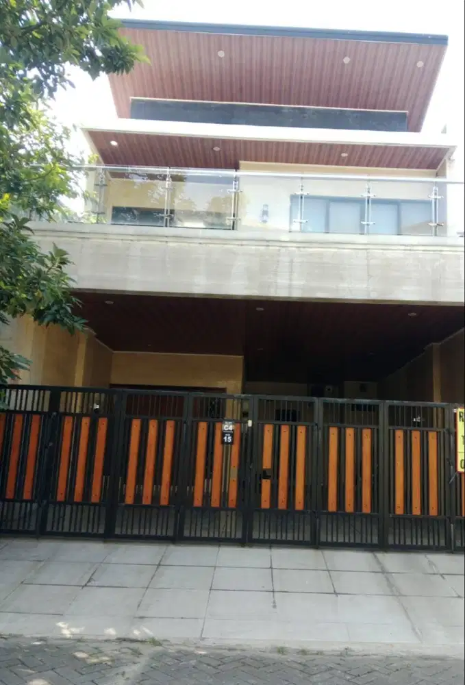 Rumah di Villa Serpong, Tangerang Selatan, LT 178 LB 370