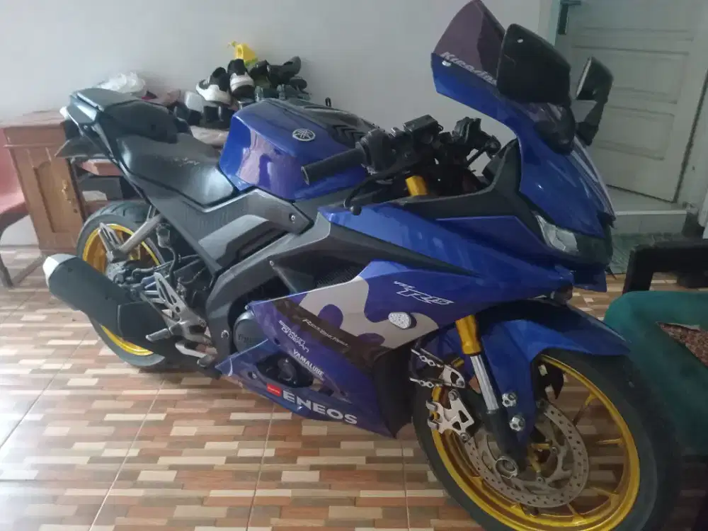 Dijual Yamaha R15 Tahun 2018
