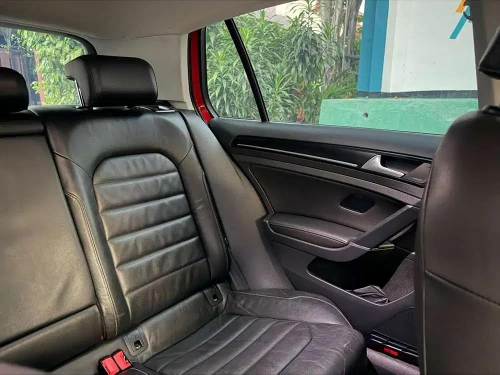 Volkswagen Golf 2014 Bensin
