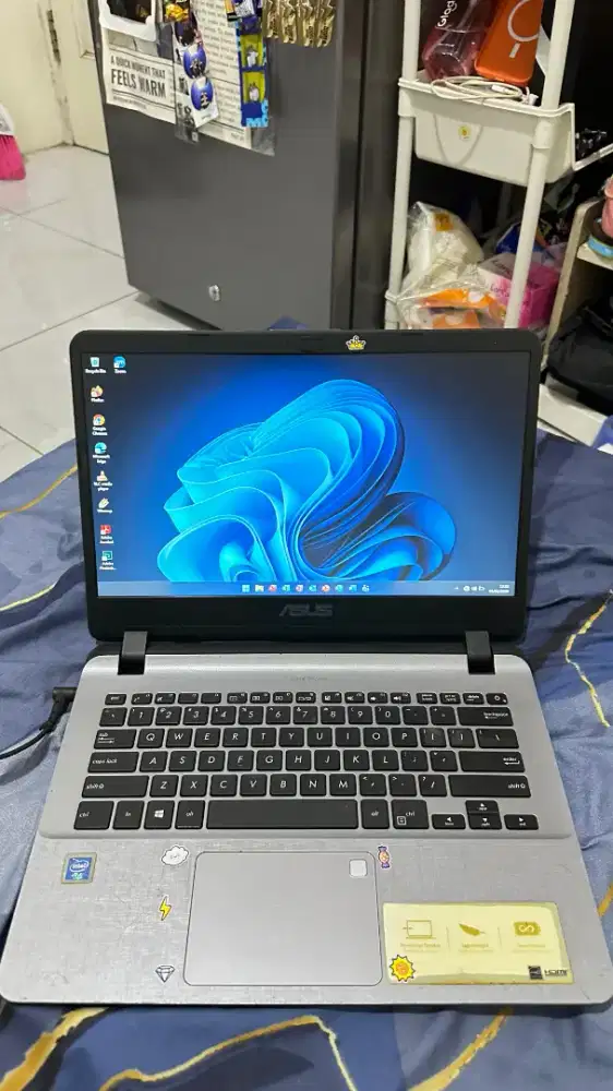 Laptop asus intel
