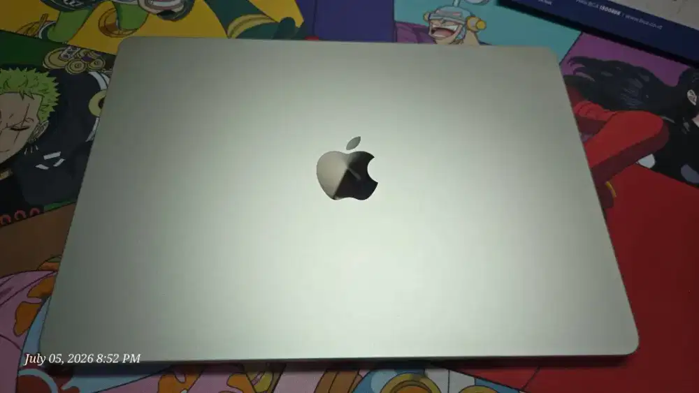 Macbook Air M2 16/256 Garansi iBox January 2027
