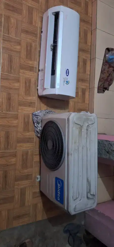 DIJUAL AC 1 PK MIDEA