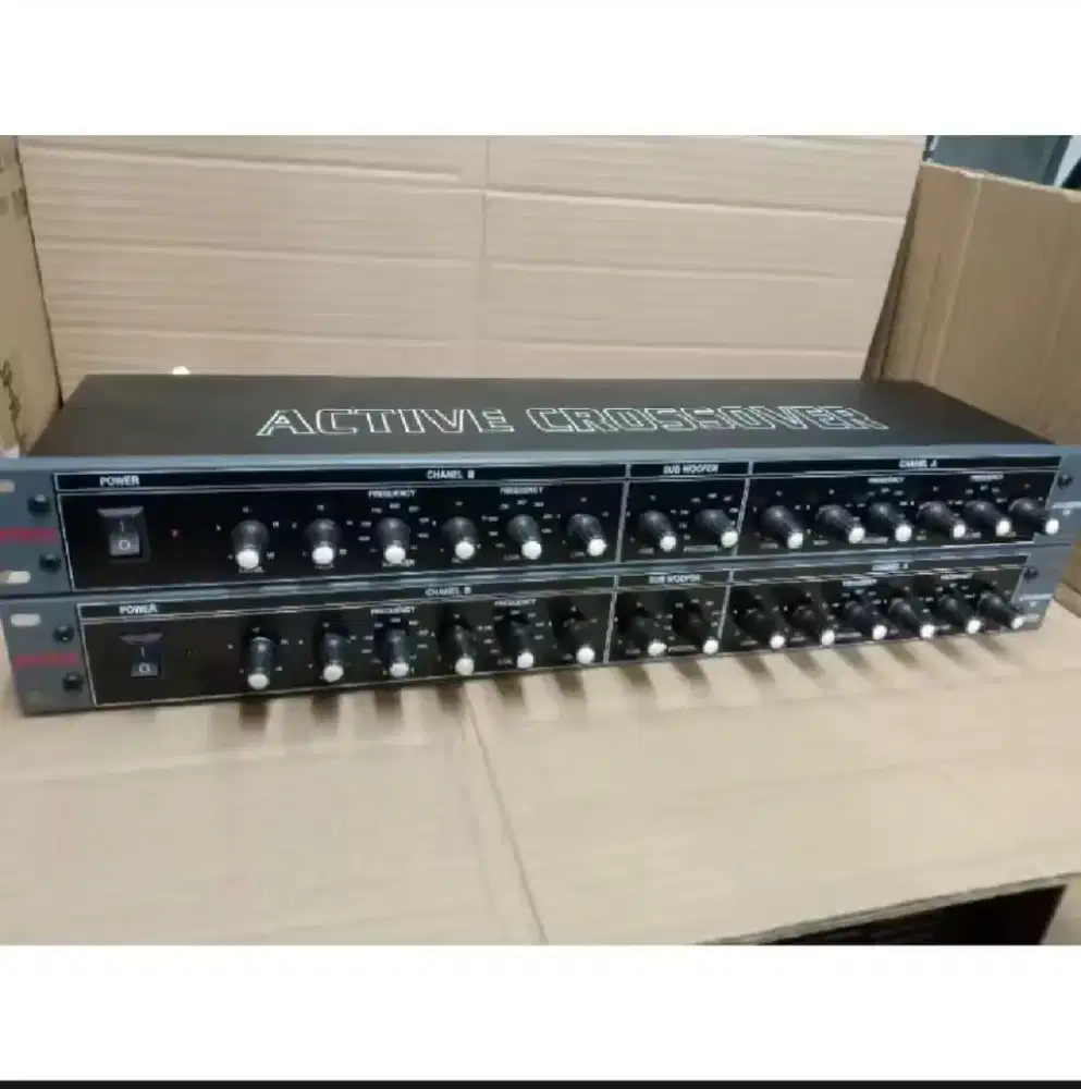 Mixer YAMAHA 4 ch,parametrik Bell Dan Crosover aktif  Borongan Nego
