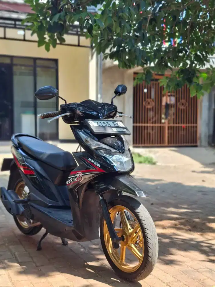 Honda beat eco 2017