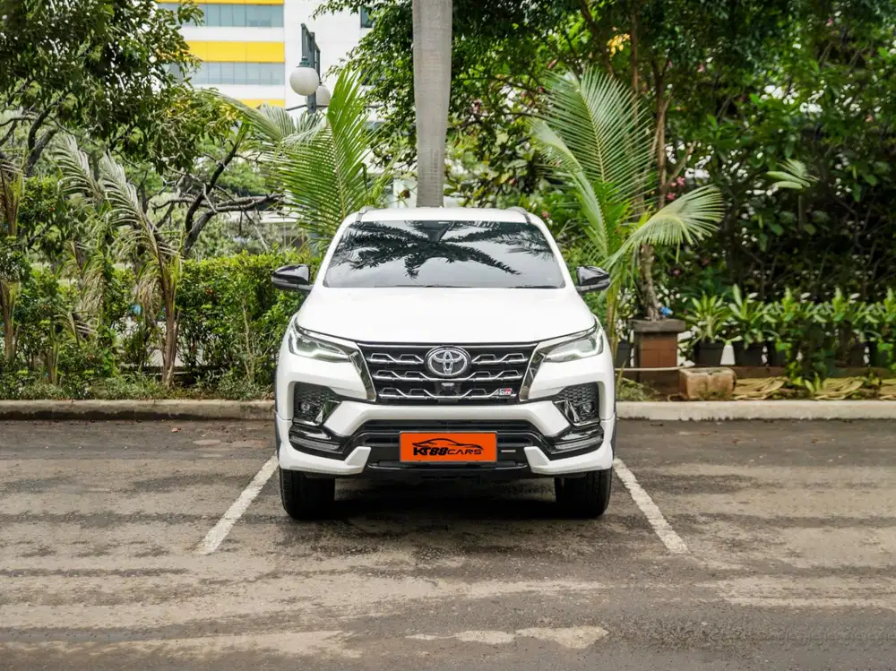 FORTUNER GR 2.8 AT TAHUN 2022