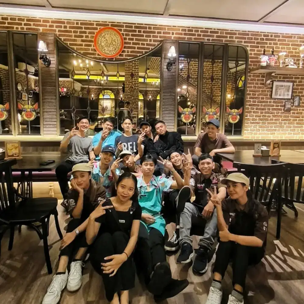 Siap melayani semua bidang pekerjaan