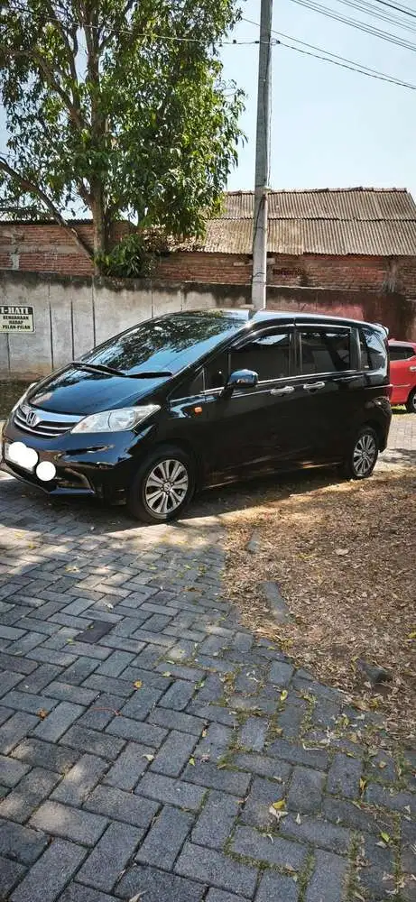 Honda Freed 2010 Bensin
