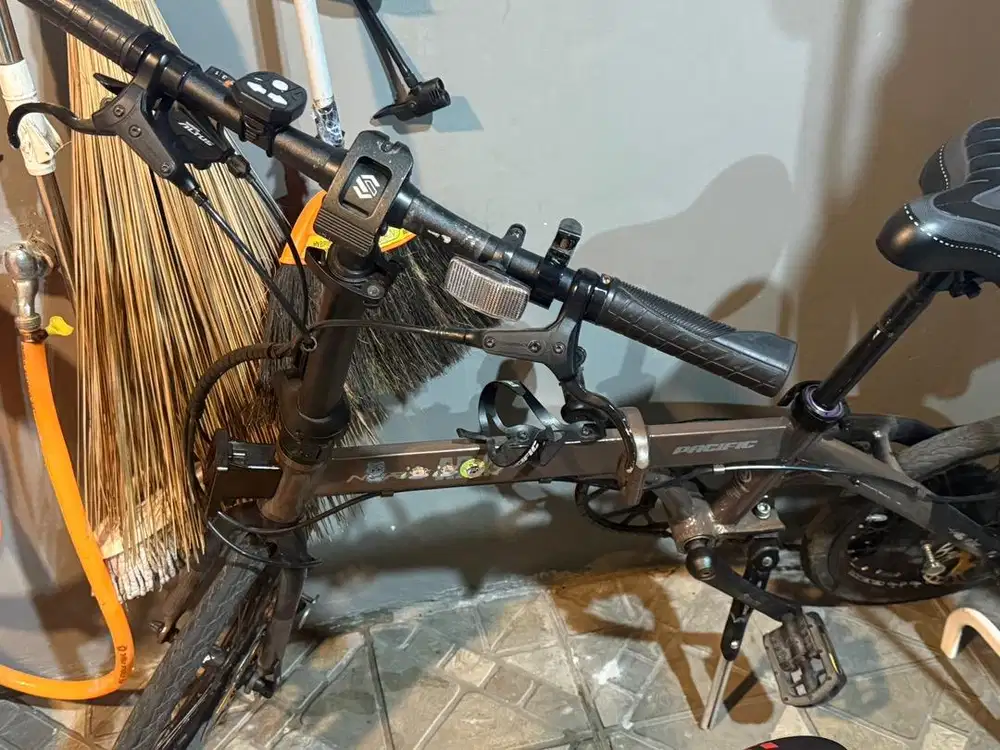 Dijual sepeda lipat