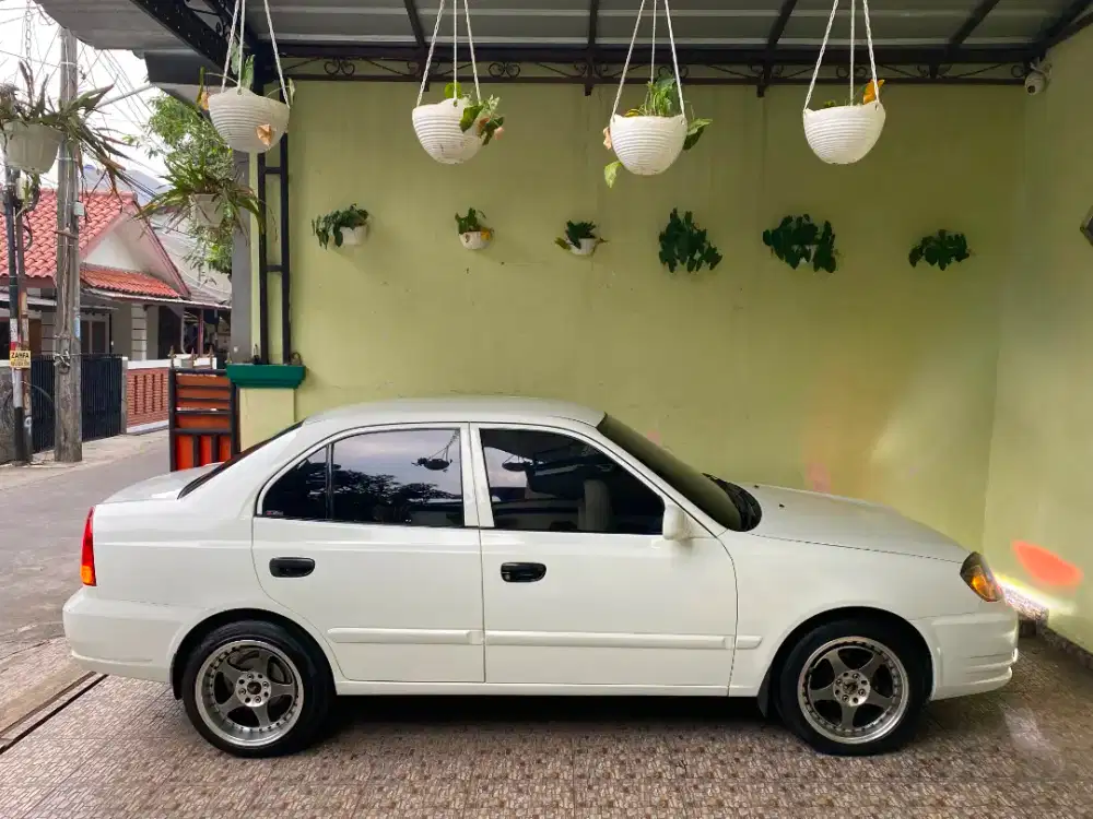 Dijual Hyundai Excel II Manual 2006
