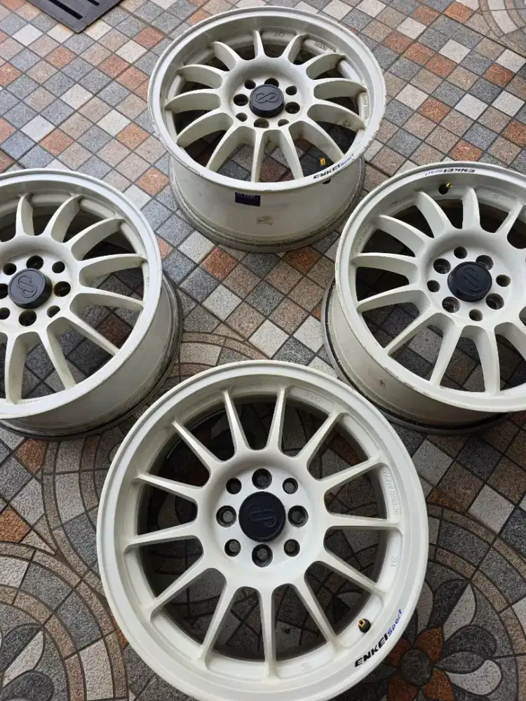 Replika Enkei RCT5 Ring 16