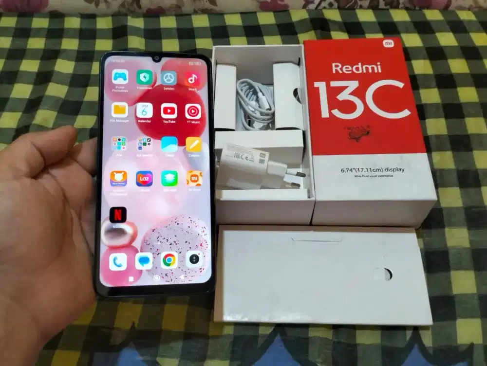 BU XIAOMI REDMI 13C Ram 8GB / 256GB 4G 6.74in Finger 50MP 5000Mah