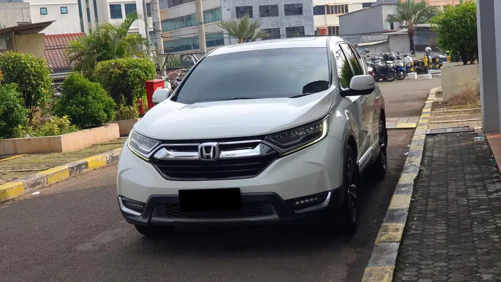 Honda crv turbo prestige 2017 putih sunroof
