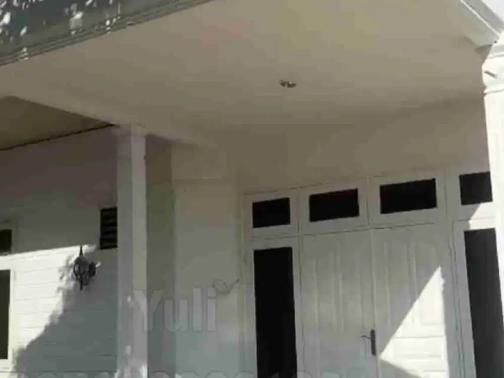 Dijual Rumah Tingkat 2 Lantai Siap Pakai di Bukit Sari, Semarang