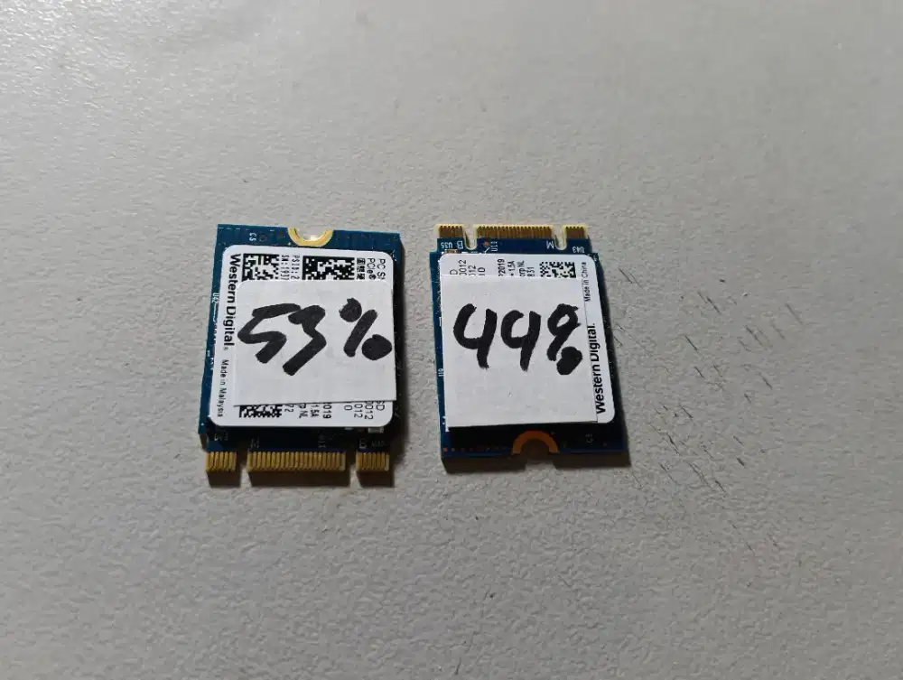 SSD 256gb m.2 sata normal bonus OS windows 11