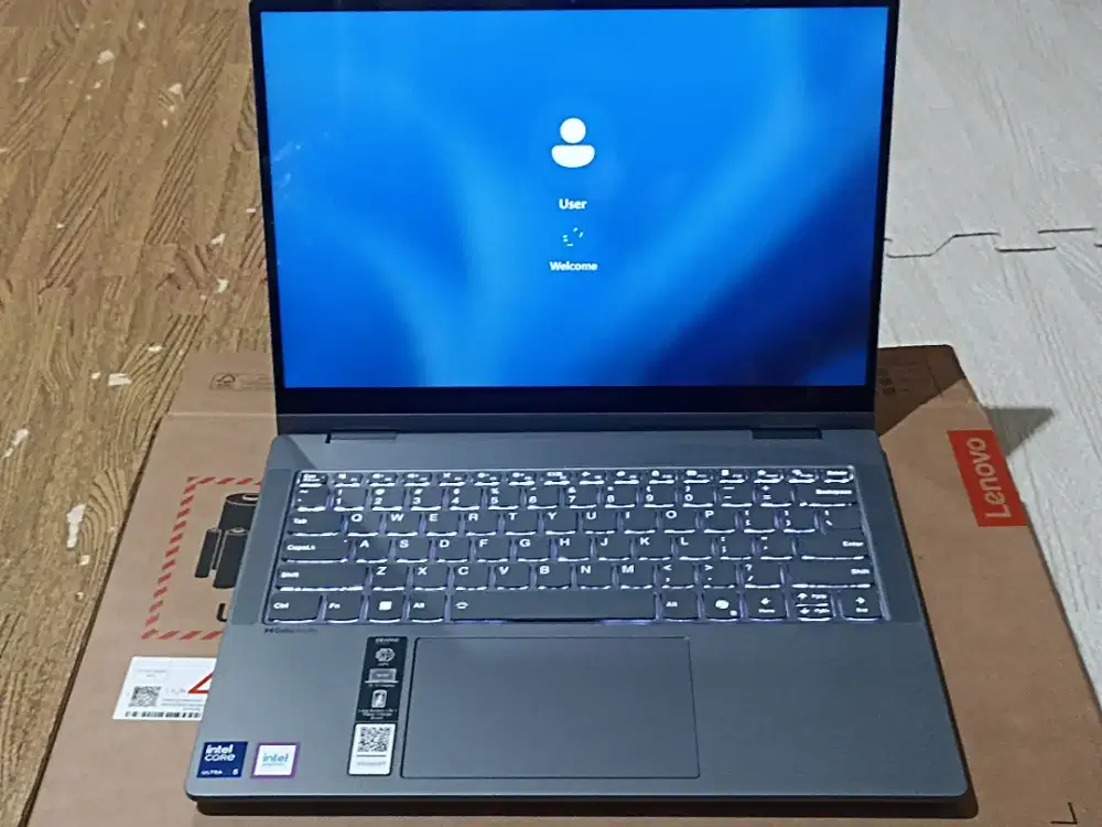 Lenovo Ideapad 5 2 in 1 14IAL10 Core ultra 5