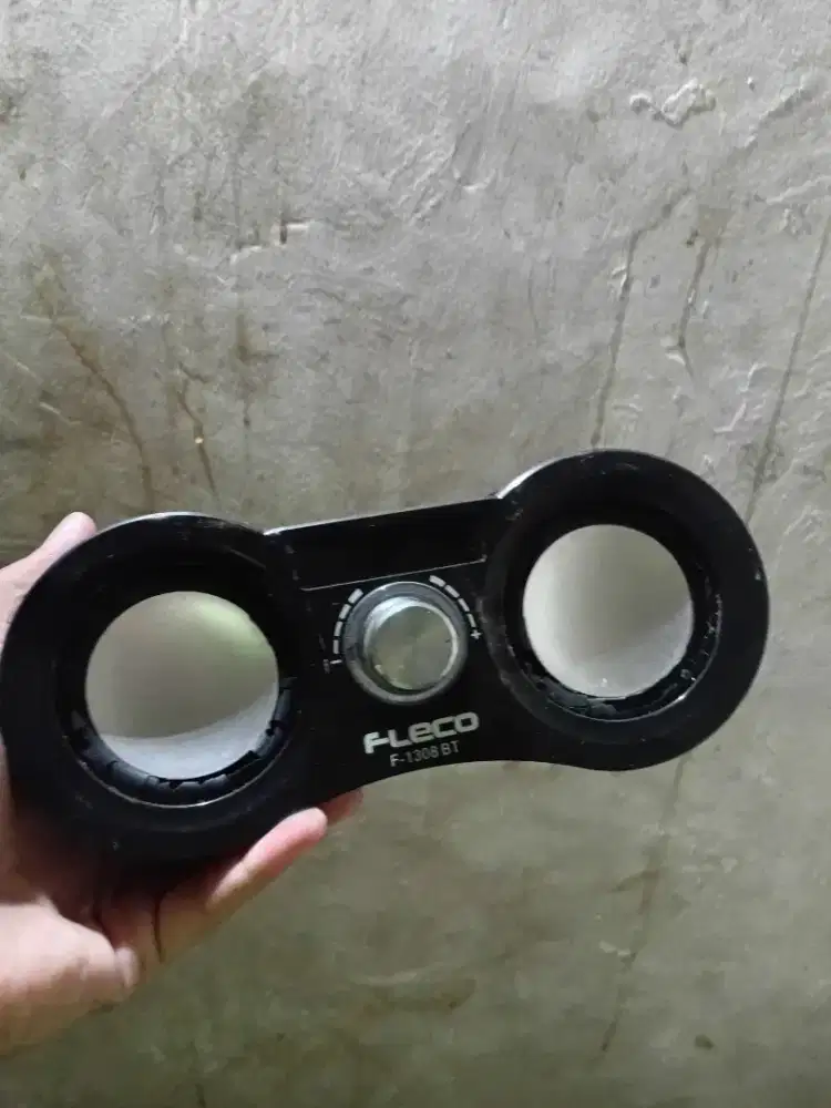 Di jual speaker Bluetooth merk FLECO Kondisi normal