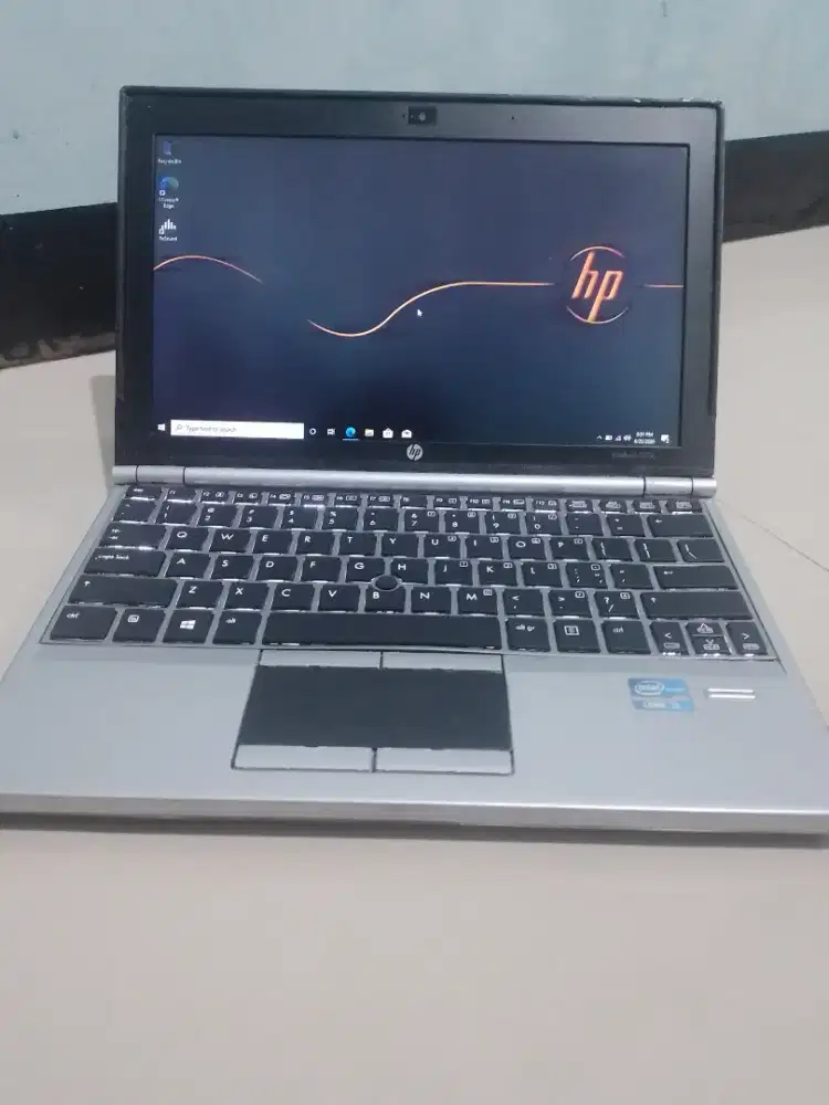 Laptop hp ( core i5 + keybord backlight )  12 inc