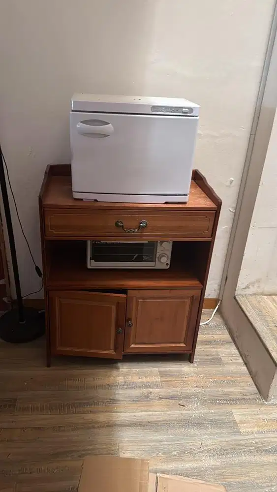 Meja lemari impor