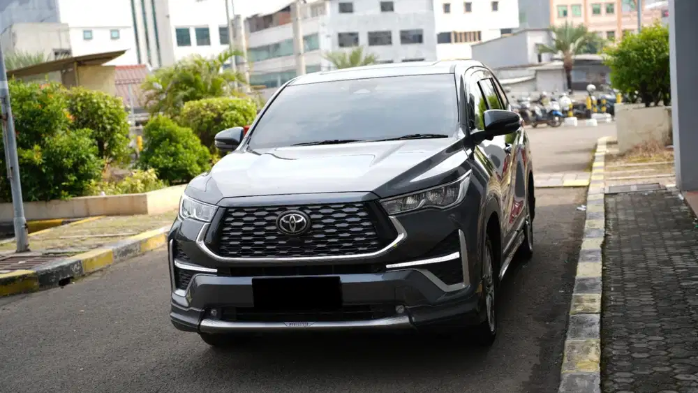 Km 18rb toyota kijang innova zenix q hybrid modelista tss 2025 abu