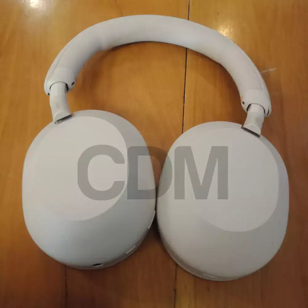 Sony WH-1000XM5 White Unit Only