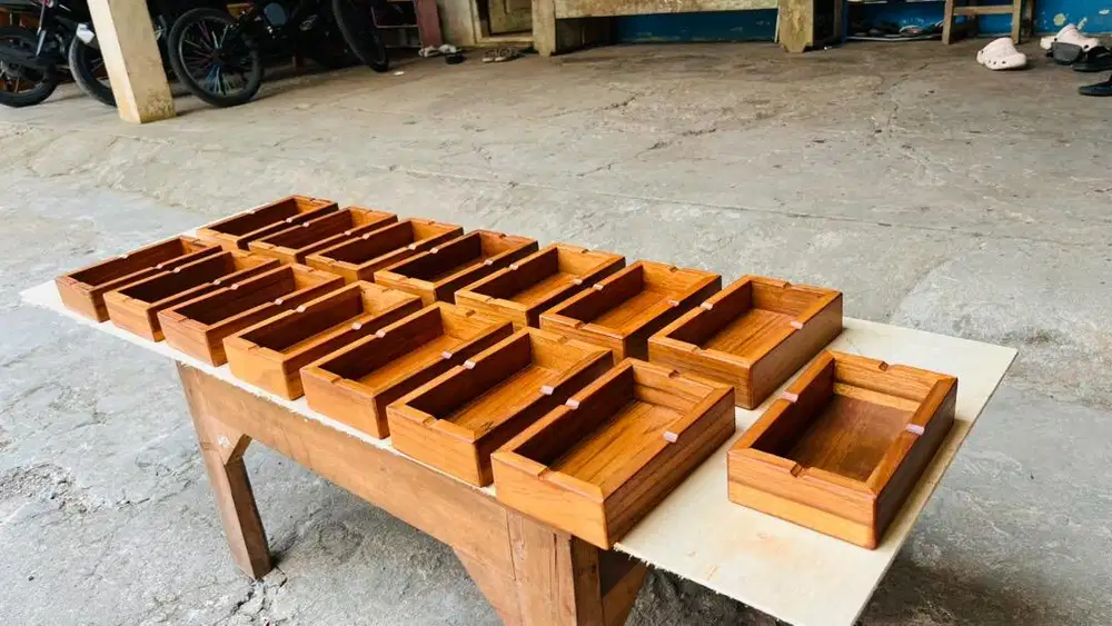 produksi asbak kayu