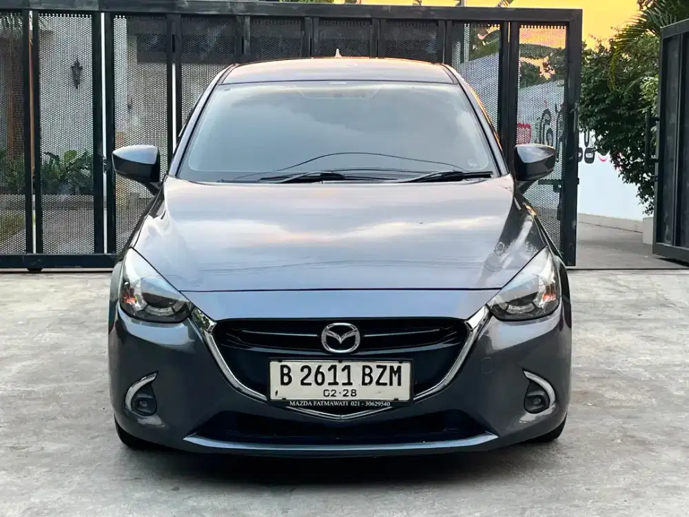 MAZDA 2 R SKYACTIVE MATIC•KREDIT DP 20JT