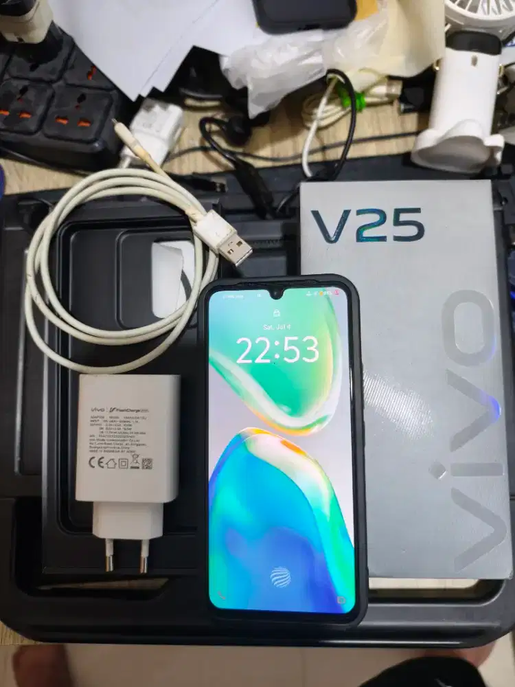 Dijual Vivo V25 Second 8/256gb Fullset kondisi mulus