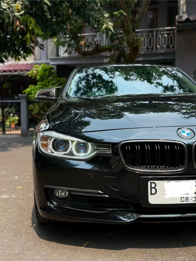 BMW F30 320i luxury line