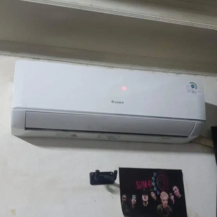 AC Gree Inverter 1 PK