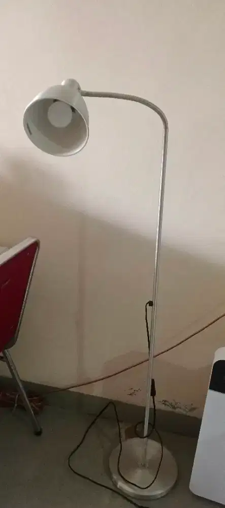 Dijual lampu stand untuk eyelash dan baca