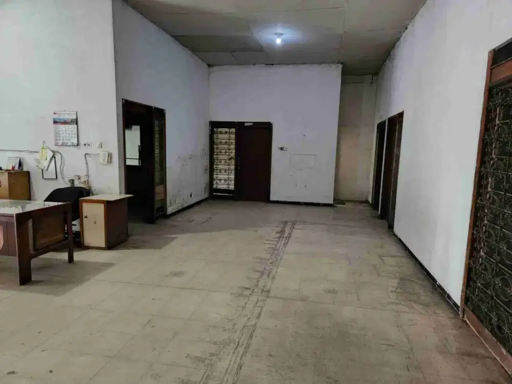 Dijual Rumah Cepat Strategis Tengah Kota di Jl. Sam Ratulangi
