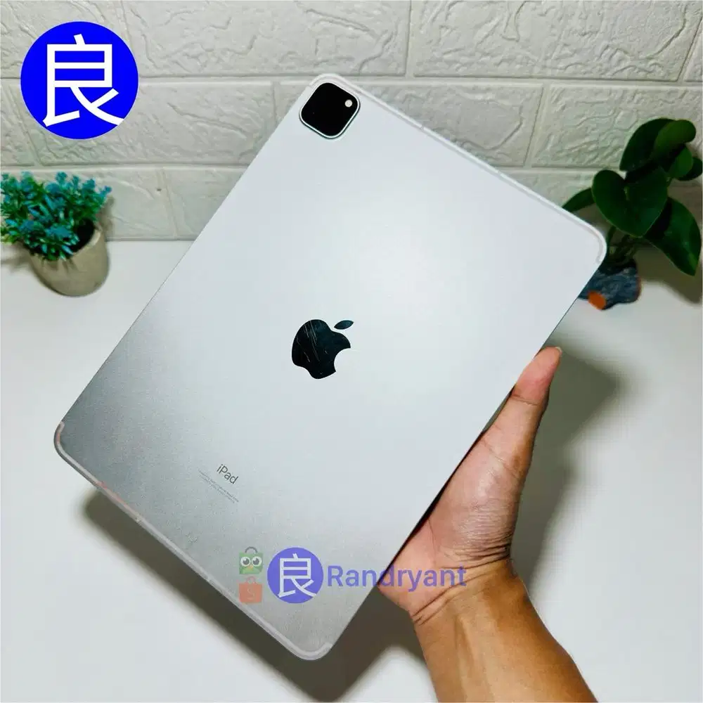 iPad Pro 11 Inchi M1 2021 128GB Silver INTER Cellular WiFi Unit Only