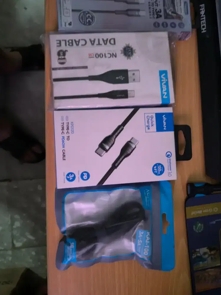 Aneka kabel charger