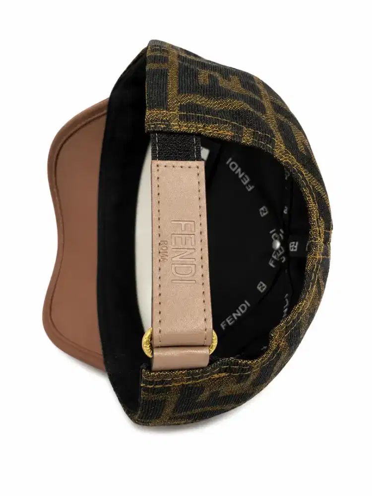 Topi fashion import kualitas premium